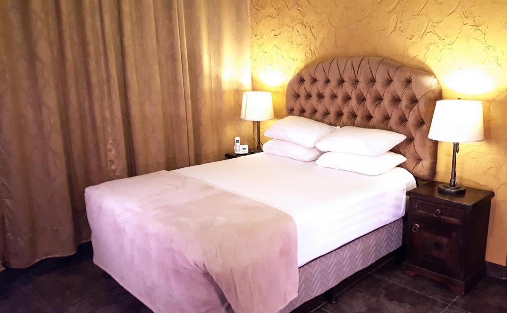 Antigua Inn Hotel Гватемала Экстерьер фото