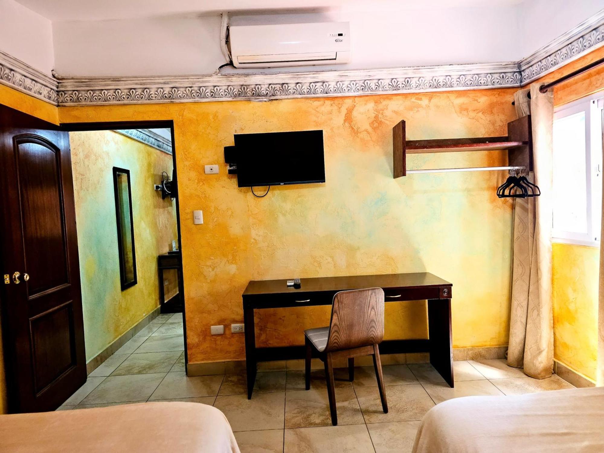 Antigua Inn Hotel Гватемала Экстерьер фото