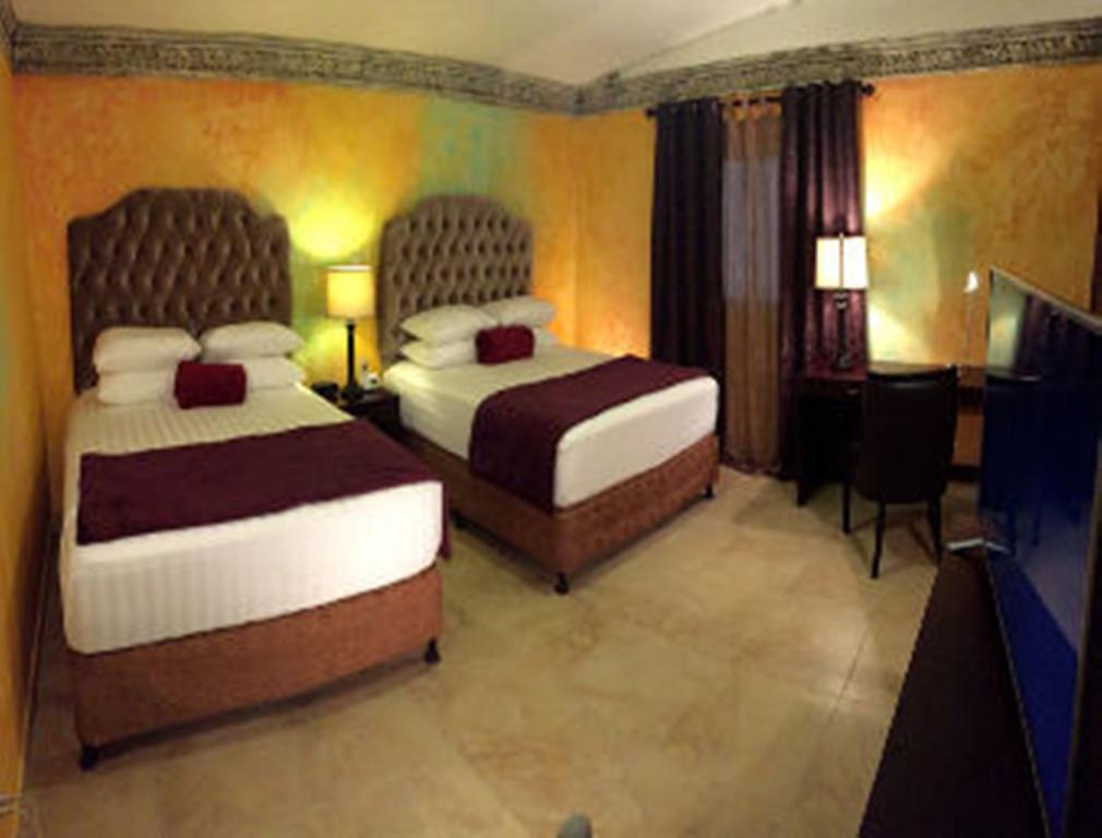 Antigua Inn Hotel Гватемала Экстерьер фото